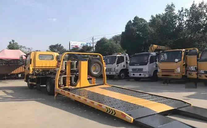 东兴汽车中途维修案例